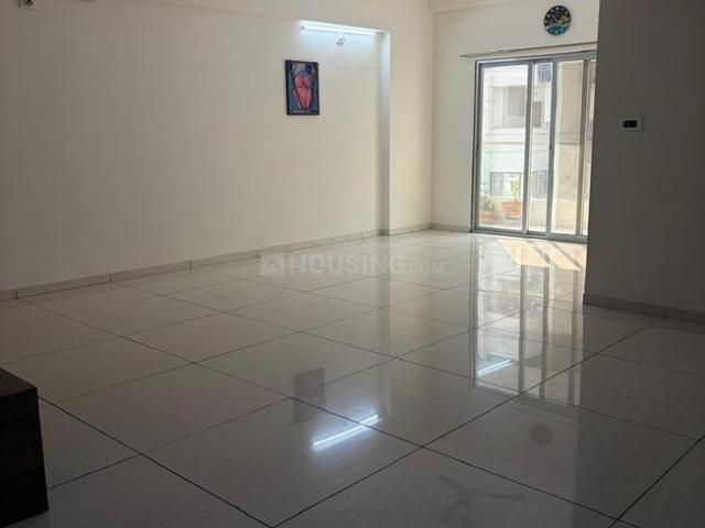 3 BHK Apartment in Sunpharma Road for rent Vadodara. The reference number is 19455486