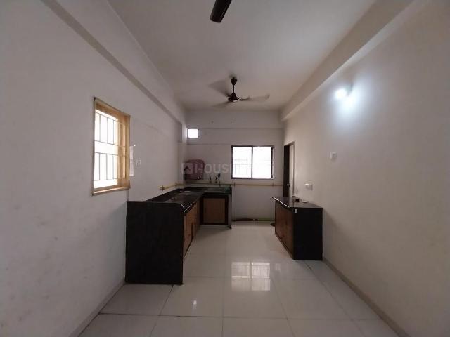 3 BHK Apartment in Sunpharma Road for rent Vadodara. The reference number is 20710088