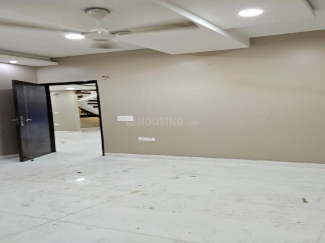 3 BHK Apartment in Surajpur Site 4 for resale Greater Noida. The reference number is 20409396
