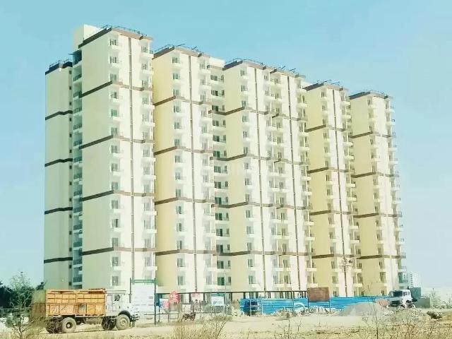 3 BHK Apartment in Sushant Golf City for resale Lucknow. The reference number is 12815662