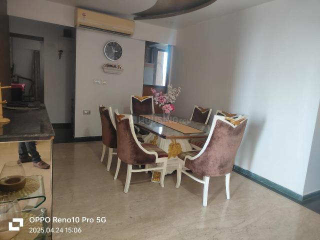 3 BHK Apartment in Powai for rent Mumbai. The reference number is 17010776