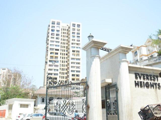 3 BHK Apartment in Powai for rent Mumbai. The reference number is 20758505