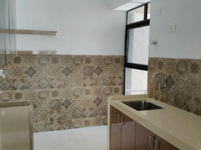 3 BHK Apartment in Powai for resale Mumbai. The reference number is 18614367