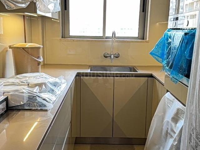 3 BHK Apartment in Powai for resale Mumbai. The reference number is 18960211