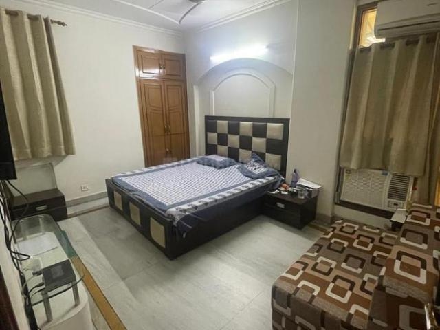 3 BHK Apartment in Patparganj for rent New Delhi. The reference number is 16610485