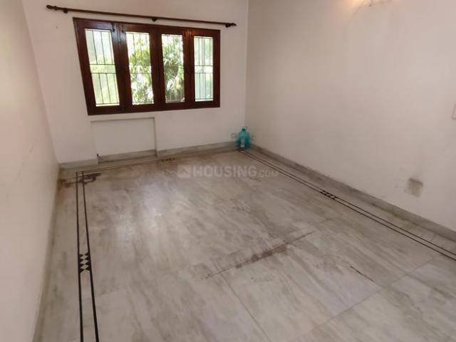 3 BHK Apartment in Patparganj for rent New Delhi. The reference number is 20097533