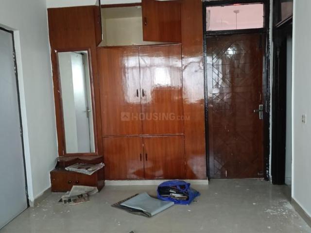 3 BHK Apartment in Patparganj for rent New Delhi. The reference number is 20263996