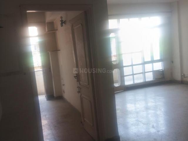 3 BHK Apartment in Patparganj for resale New Delhi. The reference number is 20058658