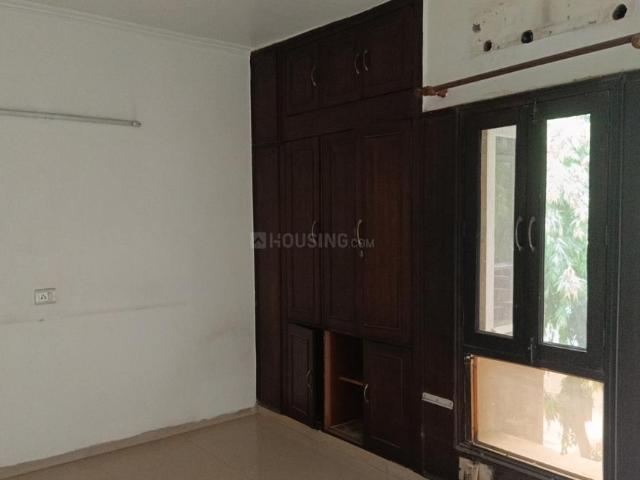 3 BHK Apartment in Patparganj for resale New Delhi. The reference number is 20503781