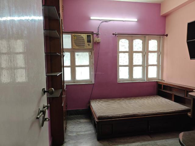 3 BHK Apartment in Patuli for rent Kolkata. The reference number is 20650158
