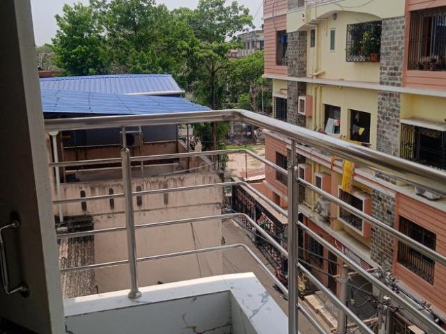 3 BHK Apartment in Patuli for resale Kolkata. The reference number is 20039410