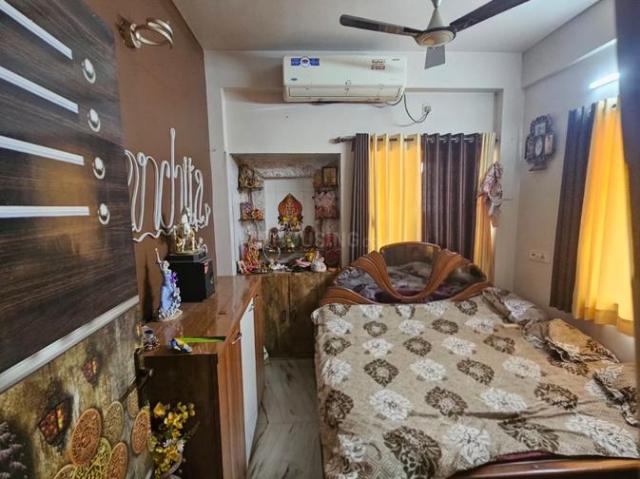 3 BHK Apartment in Patuli for resale Kolkata. The reference number is 20140704
