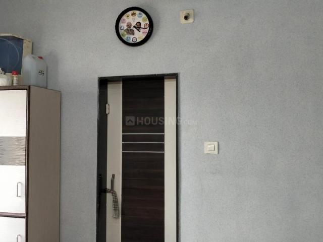 3 BHK Apartment in Pal for rent Surat. The reference number is 19317380