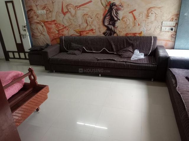 3 BHK Apartment in Pal Gam for rent Surat. The reference number is 18213102