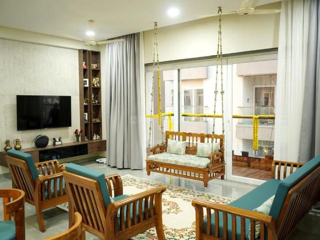 3 BHK Apartment in Pal Gam for rent Surat. The reference number is 20332061
