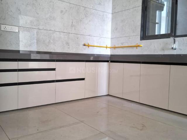 3 BHK Apartment in Pal Gam for rent Surat. The reference number is 20693991