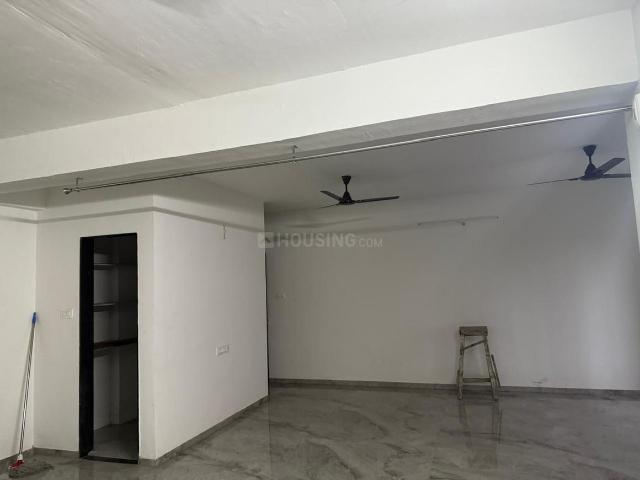 3 BHK Apartment in Pal Gam for rent Surat. The reference number is 20736478