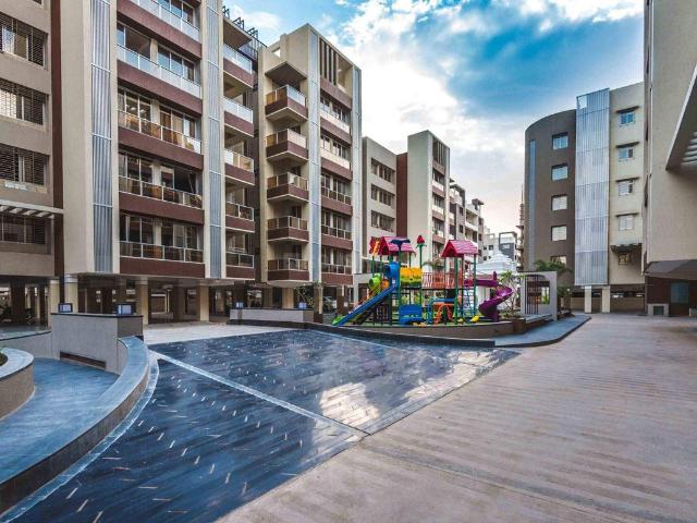 3 BHK Apartment in Pal Gam for resale Surat. The reference number is 20602487