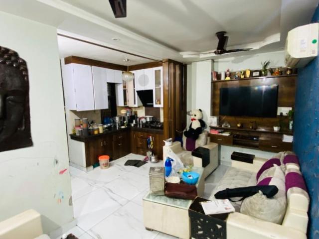 3 BHK Apartment in Palam for rent New Delhi. The reference number is 6912529