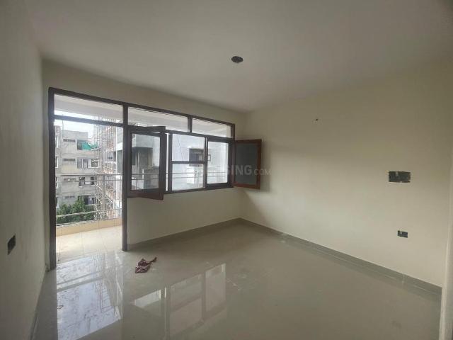 3 BHK Apartment in Palam for resale New Delhi. The reference number is 20814016