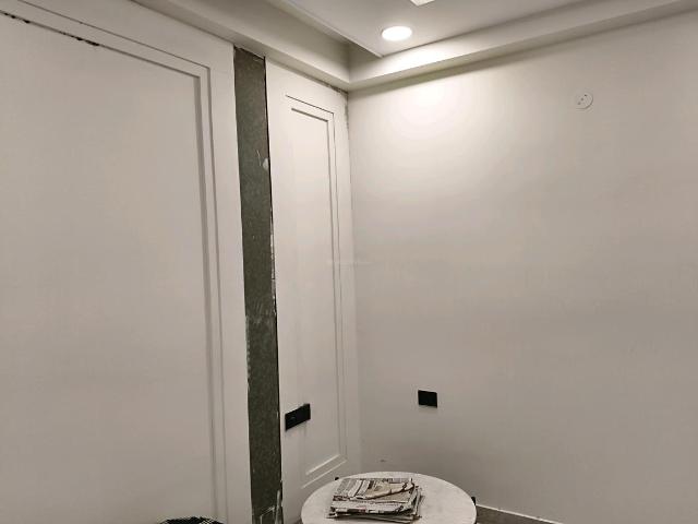 3 BHK Apartment in Palam Vihar for rent Gurgaon. The reference number is 17745167