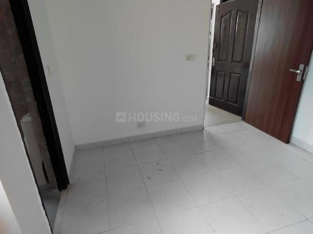 3 BHK Apartment in Palam Vihar for rent Gurgaon. The reference number is 18645048