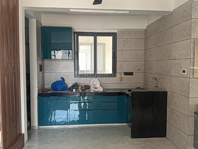 3 BHK Apartment in Palanpur for rent Surat. The reference number is 17790343