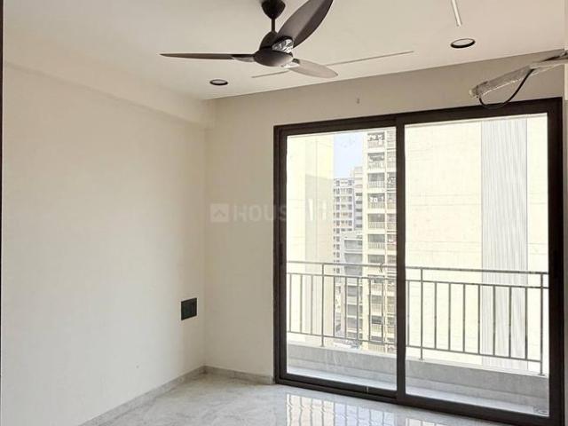 3 BHK Apartment in Palanpur for rent Surat. The reference number is 19645189