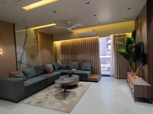 3 BHK Apartment in Palanpur for resale Surat. The reference number is 17946091