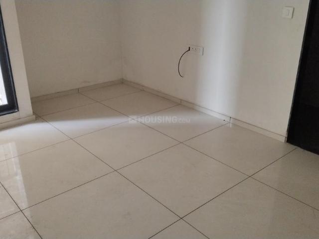 3 BHK Apartment in Palanpur for resale Surat. The reference number is 19988691