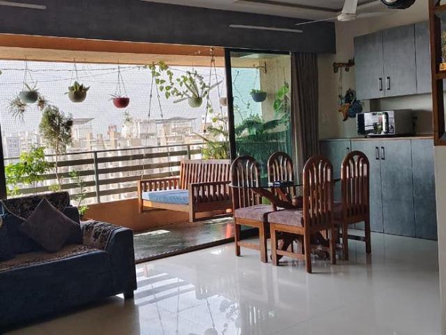 3 BHK Apartment in Palanpur for resale Surat. The reference number is 20742559