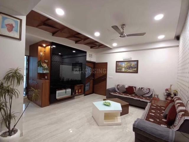 3 BHK Apartment in Paldi for rent Ahmedabad. The reference number is 20413860