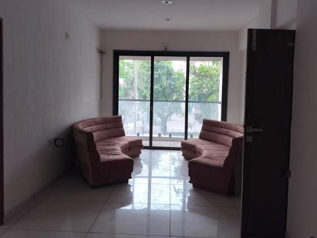 3 BHK Apartment in Paldi for resale Ahmedabad. The reference number is 19817795