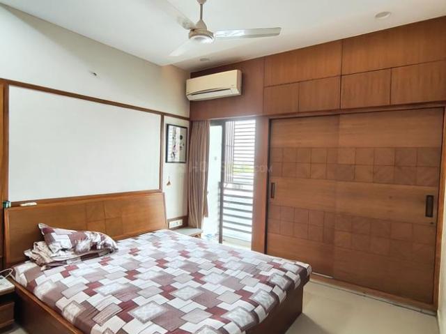 3 BHK Apartment in Paldi for resale Ahmedabad. The reference number is 20821367