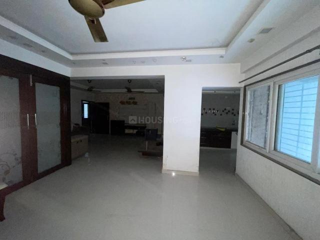3 BHK Apartment in Paldi for resale Ahmedabad. The reference number is 20967668