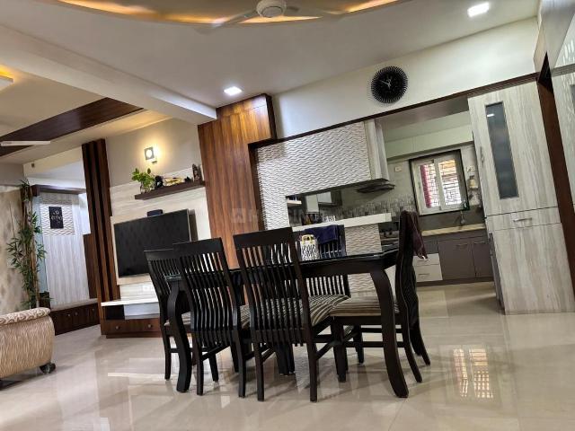 3 BHK Apartment in Paldi for resale Ahmedabad. The reference number is 20225638