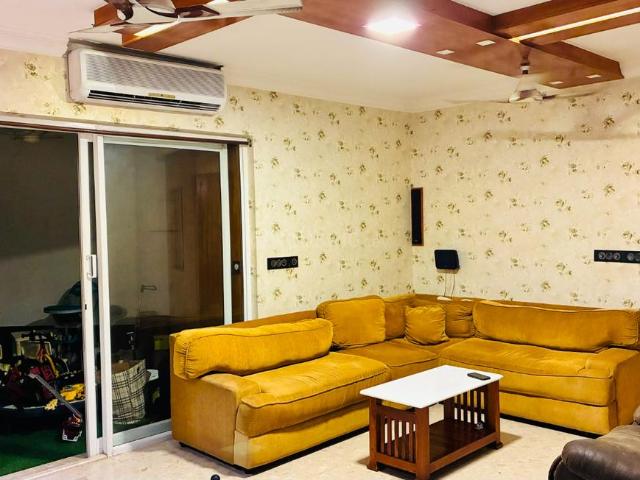 3 BHK Apartment in Panampilly Nagar for rent Kochi. The reference number is 20617931