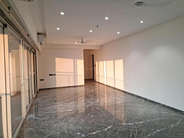 3 BHK Apartment in Parel for rent Mumbai. The reference number is 13521239