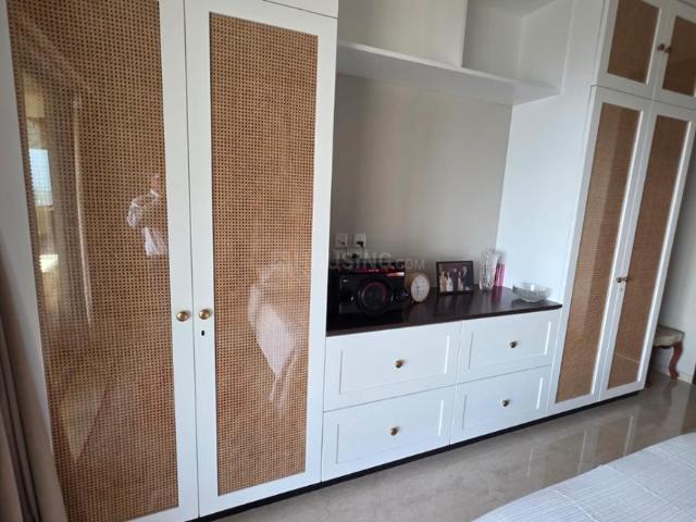 3 BHK Apartment in Parel for rent Mumbai. The reference number is 20100024