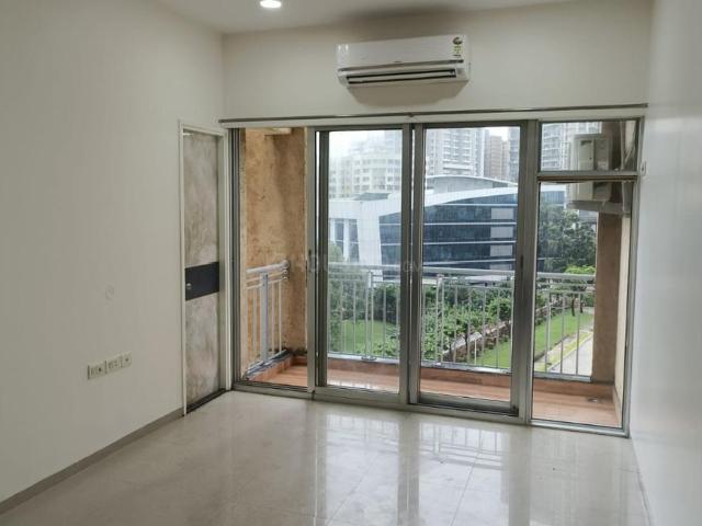 3 BHK Apartment in Parel for rent Mumbai. The reference number is 20839503