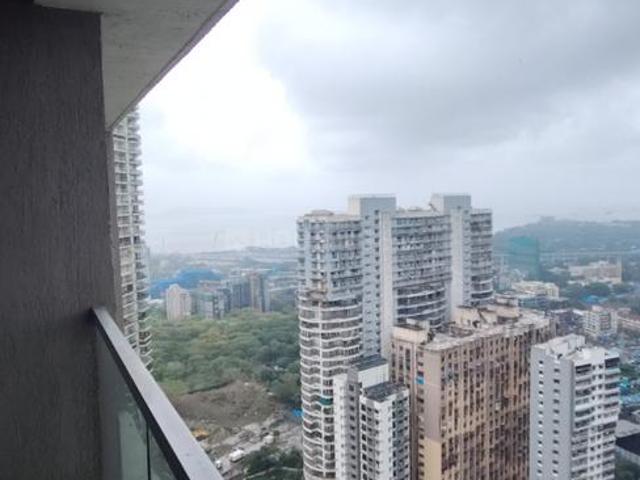 3 BHK Apartment in Parel for resale Mumbai. The reference number is 18111643
