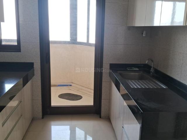3 BHK Apartment in Parel for resale Mumbai. The reference number is 18300962
