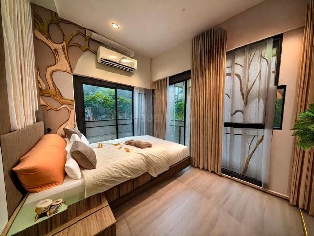 3 BHK Apartment in Parel for resale Mumbai. The reference number is 19709966