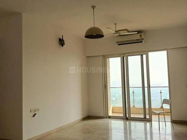 3 BHK Apartment in Parel for resale Mumbai. The reference number is 19742019