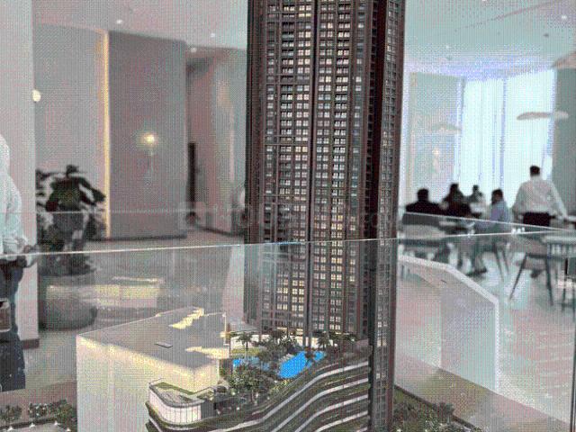 3 BHK Apartment in Parel for resale Mumbai. The reference number is 19916577