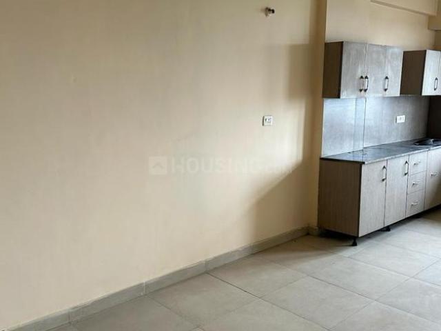 3 BHK Apartment in Partapur for resale Meerut. The reference number is 16188115