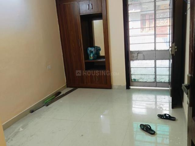 3 BHK Apartment in Paschim Vihar for rent New Delhi. The reference number is 15682527
