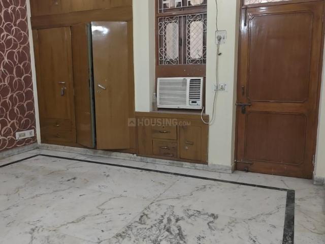 3 BHK Apartment in Paschim Vihar for rent New Delhi. The reference number is 17386212