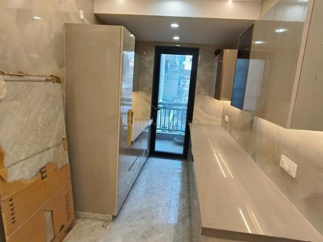 3 BHK Apartment in Paschim Vihar for rent New Delhi. The reference number is 19631136