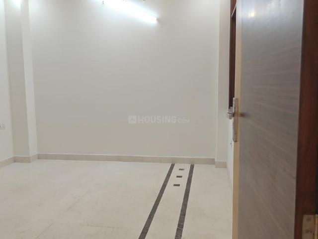3 BHK Apartment in Paschim Vihar for rent New Delhi. The reference number is 19033669